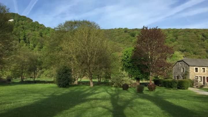 Bed & Breakfast Vallee De L'Ourthe Маркур Экстерьер фото