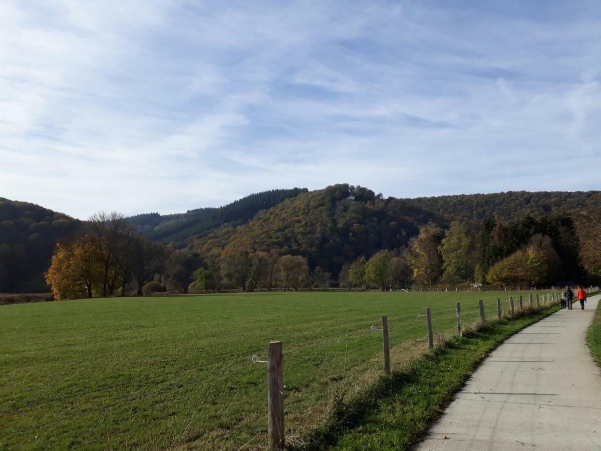 Bed & Breakfast Vallee De L'Ourthe Маркур Экстерьер фото