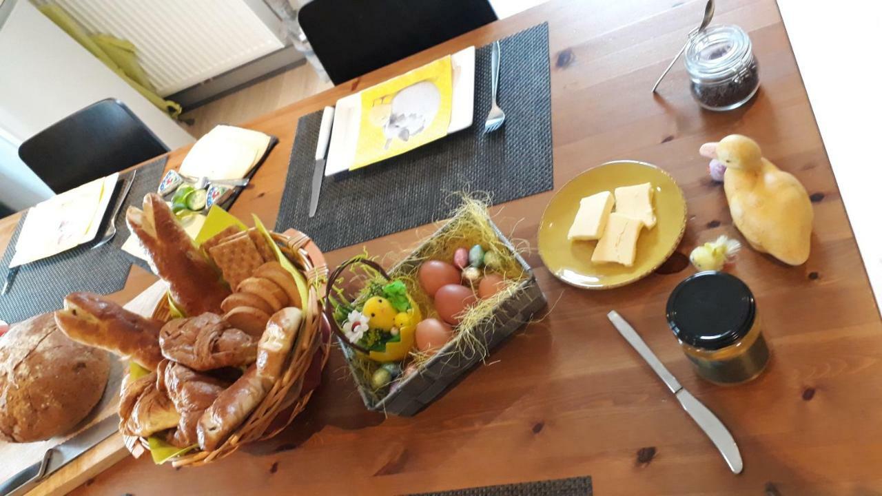 Bed & Breakfast Vallee De L'Ourthe Маркур Экстерьер фото
